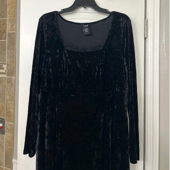 Cosmic Aura Black Velvet Asymmetrical Lace Trim Mini Dress 14/16 (1) Whimsigoth - Picture 6 of 16